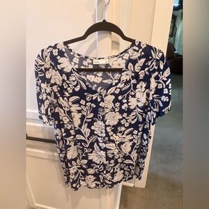 Croft & Barrow Navy and White Floral Blouse